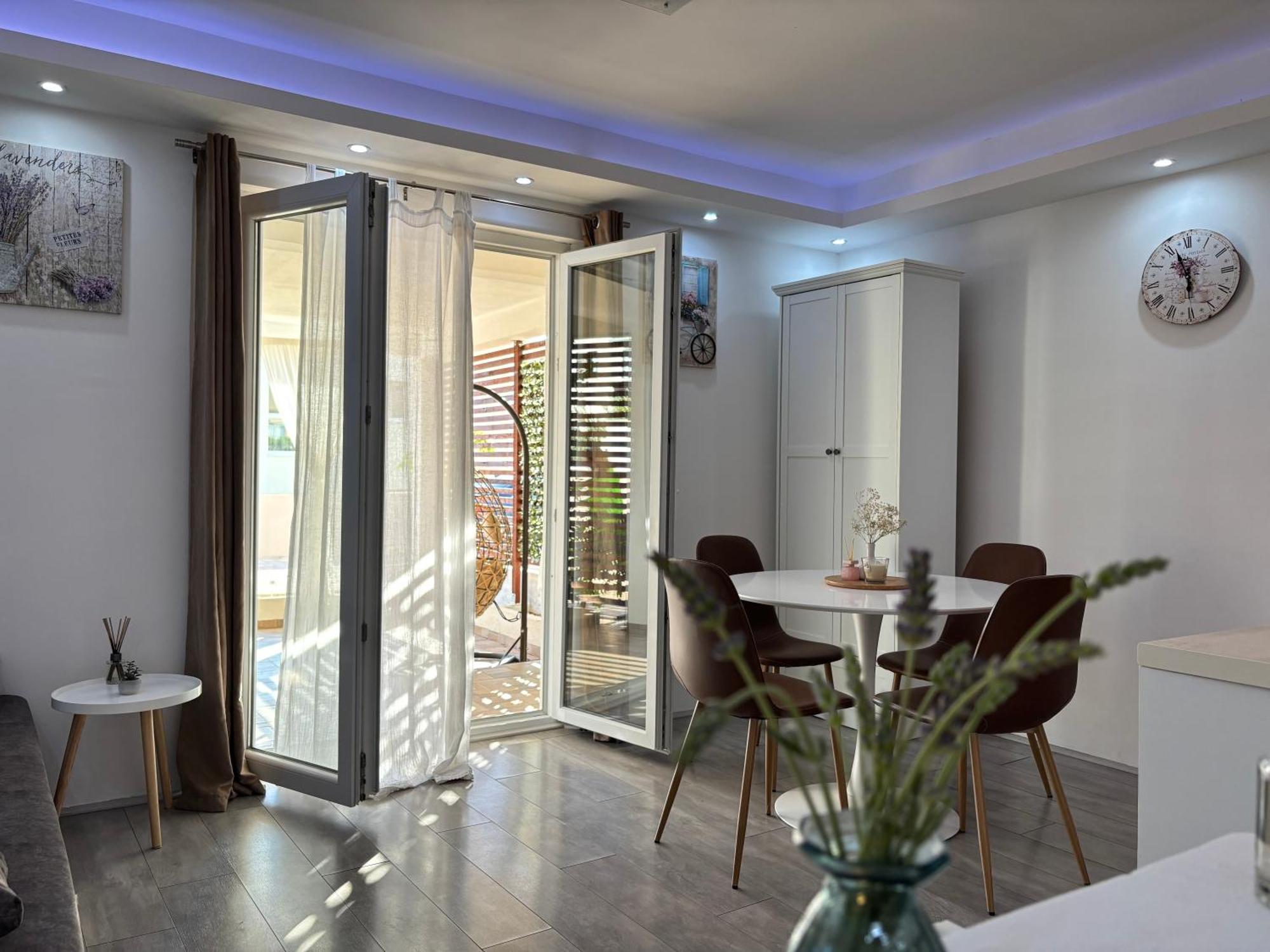 Luxury Apartman Nr Szybenik Zewnętrze zdjęcie